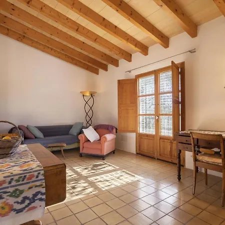Faustina Only Adults In Selva Country house Selva (Mallorca)
